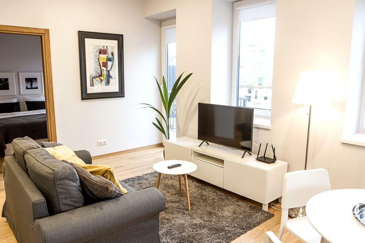 Modern 1Bd Apartment In Old Town By Hostlovers Kaunas Exterior foto